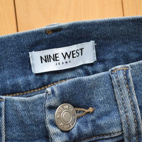 NWT Nine West Denim Blue Jeans High Rise Boot Cut Size M - Picture 3 of 7